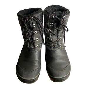 Keen Women's Black Elsa High Rise Winter Lace-Up Hiking Boots